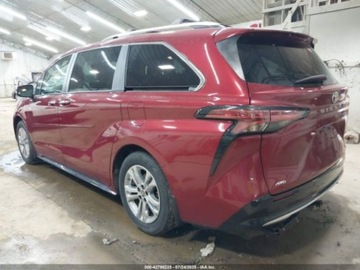 Toyota Sienna III 2023 Toyota Sienna Platinum 2023 2.5l 2.5 Hybryda 189KM, zdjęcie 3