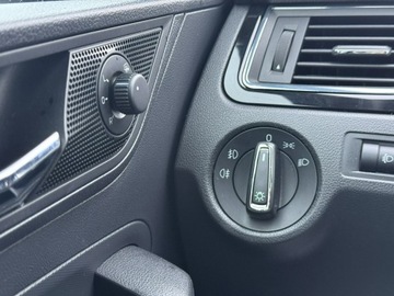 Skoda Rapid II Liftback Facelifting 1.0 TSI 110KM 2017 Škoda RAPID Skoda RAPID 1.0 12V TSI 110KM 2017r, zdjęcie 17