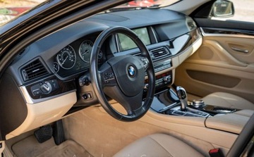 BMW Seria 5 F10-F11 Limuzyna Facelifting 535i 306KM 2014 BMW Seria 5 BMW SERIA 5 VI (F07F10F11) 535 xDrive 306KM 3.0 Benzyna 306KM, zdjęcie 12