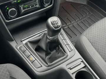 Skoda Superb II Outdoor 1.6 TDI CR DPF 105KM 2014 Škoda Superb Skoda Superb 1.6 TDI 105KM 2014r., zdjęcie 26