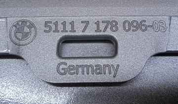 BMW 5 E60 E61 LIŠTA MŘÍŽKY NÁRAZNÍKU PŘEDNÍ 51117178096