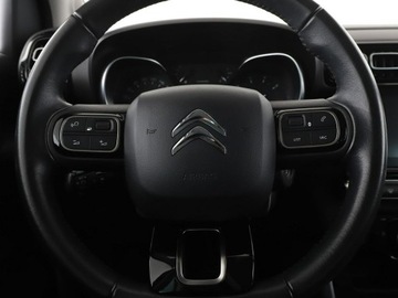 Citroen C3 Aircross  I Crossover 1.2 PureTech 110KM 2018 Citroen C3 Aircross 1.2 PureTech Shine Nawigacja, zdjęcie 20