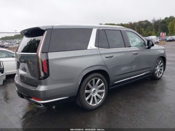 Cadillac Escalade III 2021 Cadillac Escalade Premium Luxury Platinum 2021 6.2l 6.2 Benzyna 420KM, zdjęcie 5