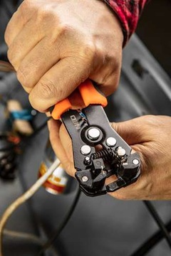 АВТОМАТИЧЕСКИЙ СЪЕМНИК ПЕРЕДНЕЙ ИЗОЛЯЦИИ 200 мм NEO