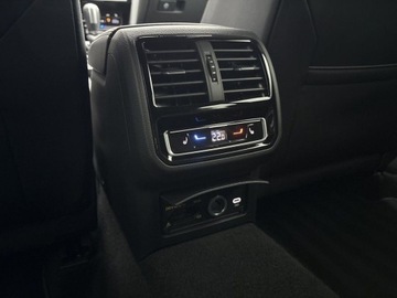 Volkswagen Arteon Fastback Facelifting 2.0 TDI 200KM 2022 Volkswagen Arteon Shooting Brake R-Line DCC Keyless Skora Tempomat ACC, zdjęcie 27