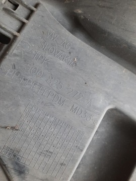 Golf VII Sportsvan 1.2 Tsi Body защитная пластина правая