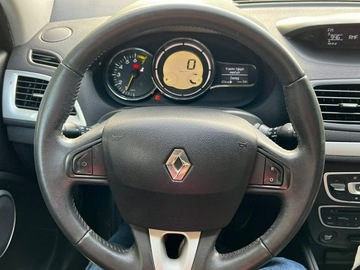 Renault Megane III Coupe 1.6 16v 110KM 2009 Renault Megane Coupe 1.6 Dynamique Opłacony, zdjęcie 5