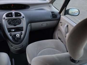 Citroen Xsara Picasso 1.6 HDi 90KM 2006 Citroen Xsara Picasso 1.6 HDi, Klima, El. szyby, zdjęcie 7