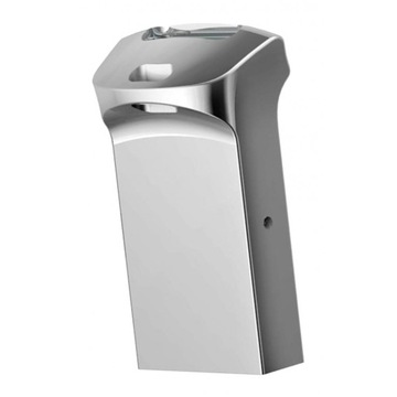 1x адаптер типа C — USB 3.0 «мама» A) C)