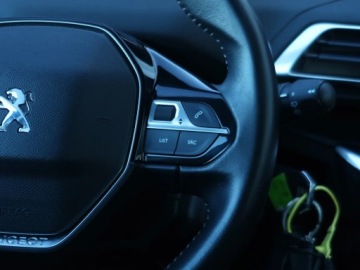 Peugeot 3008 II Crossover 1.2 PureTech 130KM 2019 Peugeot 3008 1.2 PureTech, Salon Polska, Klima, zdjęcie 17