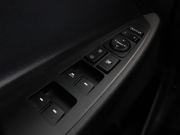 Hyundai Tucson III SUV 1.6 GDI 132KM 2017 Hyundai Tucson 1.6 Benzyna Nawigacja Tempomat, zdjęcie 33