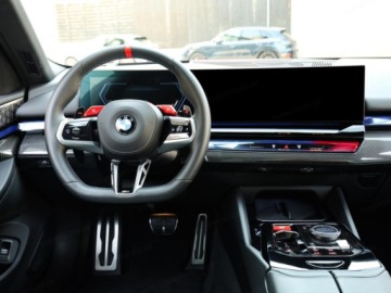 BMW Seria 5 G90-91 M Sedan 4.4 V8 727KM 2026 BMW Seria 5 M5 Sedan 4.4 (727KM) 2026, zdjęcie 7