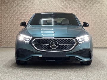 Mercedes Klasa E W214 Sedan Plug-In 2.0 300de 313KM 2025 E Klasa 300 de 4-Matic AMG 2.0 (313KM) 2025, zdjęcie 1