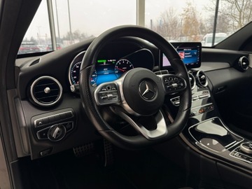 Mercedes Klasa C W205 Kombi Facelifting HYBRYDA 2.0 300 de 306KM 2020 Mercedes-Benz C 300 Plug In AMG Line / CarPlay / 1, zdjęcie 6