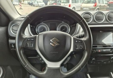 Suzuki Vitara III SUV Facelifting 1.4 BoosterJet 140KM 2019 Suzuki Vitara Lift 4x4 Bogata wersja 1.4 Benzyna 140KM, zdjęcie 20