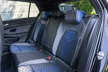 Volkswagen Golf VIII R Facelifting 2.0 TSI 333KM 2026 Volkswagen Golf R 2.0 TSI 4Motion 333 KM DSG, zdjęcie 36