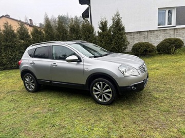 Nissan Qashqai I Crossover 1.6 115KM 2010 Nissan Qashqai 1,6 n-tec 115KM Panorama Kamera, zdjęcie 12