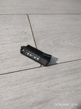 9145. PASSAT LEON GOLF LAMPA LED TABULE 1K8943021D