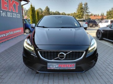 Volvo V40 II 2018 Volvo V40 R Design Automat Navi Kamera Led 1.5 Benzyna 122KM, zdjęcie 1