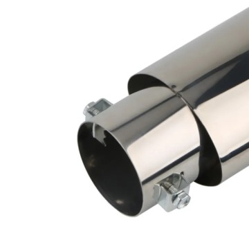 Серебристый наконечник выхлопной трубы