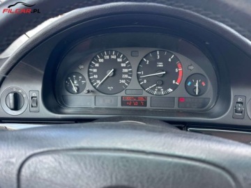 BMW Seria 5 E39 Sedan 3.0 530d 184KM 1999 BMW Seria 5 3.0 Diesel 184PS Drugi wlasciciel od nowosci Oryg. przebieg Za, zdjęcie 13