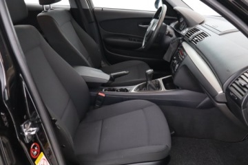 BMW Seria 1 E81/E87 Hatchback 5d E87 1.6 116i 122KM 2009 BMW 1 116i, Klima,ALU, zdjęcie 8