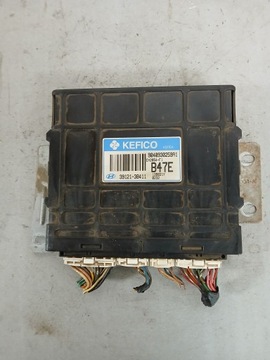 STEROWNIK KOMPUTER SILNIKA 2.4 HYUNDAI SANTA FE I 39121-38411