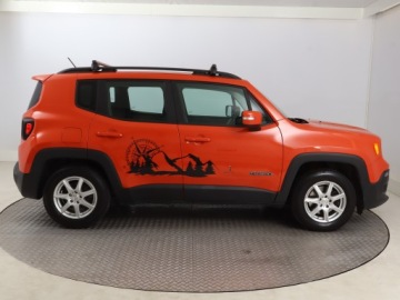 Jeep Renegade SUV 1.6 E-TorQ 110KM 2017 Jeep Renegade 1.6 E-torQ, Klima, Tempomat, zdjęcie 5