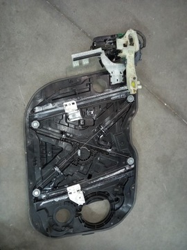 HYUNDAI I30 III 17 ZAMEK DRZWI PRZEDNI PRAWY