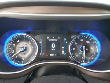 Chrysler Voyager V 2021 Chrysler Voyager LXI 2021 3.6l 3.6 Benzyna 287KM, zdjęcie 9