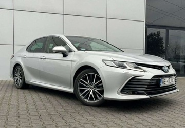 Toyota Camry IX Sedan 2.5 Hybrid Dynamic Force 218KM 2021 Toyota Camry Salon Polska Automat Navi Kamera Led 1 Wlasciciel FV23, zdjęcie 5