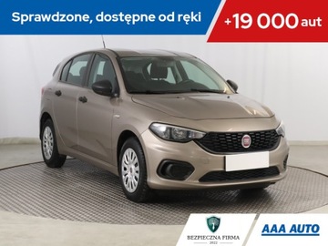 Fiat Tipo II Hatchback 1.4 95KM 2020 Fiat Tipo 1.4 16V, Salon Polska, Klima