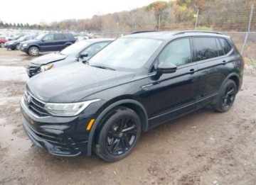 Volkswagen Tiguan II 2023 Volkswagen Tiguan 2023, 2.0L, SE R-LINE BLACK, od ubezpieczalni 2.0 Benzyna, zdjęcie 8