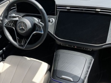 Mercedes Klasa E W214 Sedan 2.0 200 204KM 2025 E Klasa 200 4-Matic Avantgarde 2.0 (204KM) 2025, zdjęcie 9