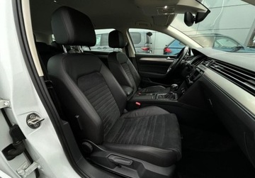 Volkswagen Passat B8 Variant 2.0 TSI BlueMotion Technology 220KM 2016 Volkswagen Passat Highline Pakiet Business, 220KM, DCC, ACC, GPS, Asysten, zdjęcie 15