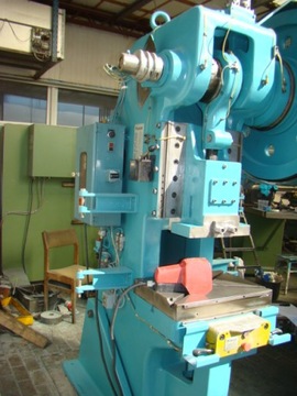 ШВЕДСКИЙ ЭКСЦЕНТРИЧЕСКИЙ ПРЕСС SMV 30 T