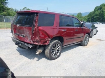 Cadillac Escalade III 2020 Cadillac Escalade 2020 Cadillac Escalade 4WD 4dr Premium Luxury 6.2 Benzyna, zdjęcie 3