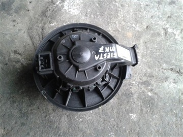ВЕНТИЛЯТОР ОТОПИТЕЛЯ FORD FIESTA MK7 0130115551