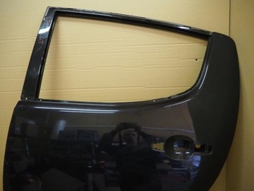 DVEŘE LEVÉ ZADNÍ MITSUBISHI L200