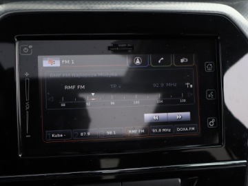 Suzuki Vitara III SUV 1.6 VVT 120KM 2016 Suzuki Vitara 1.6 VVT, Salon Polska, zdjęcie 11