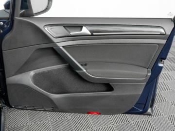 Volkswagen Golf VII Variant Facelifting 2.0 TDI 150KM 2019 Volkswagen Golf SK194RV#2.0 TDI HIGHLINE DSG, zdjęcie 28