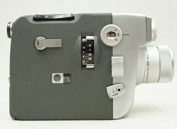 Камера CANON MOTOR ZOOM 8 EEE с аксессуарами