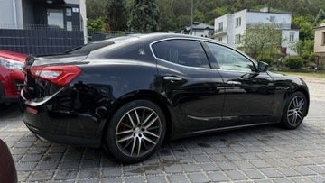 Maserati Ghibli III Sedan 3.0 V6 410KM 2017 Maserati Ghibli 3.0 410KM SQ4 Kamera Cofania, zdjęcie 9