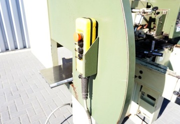 ЧЕТЫРЕХСТОРОННИЙ СТРОГАЛЬНЫЙ СТАНОК SCM + универсальный шпиндель