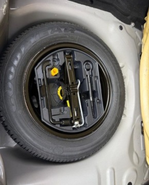 Citroen C4 Cactus Crossover 1.2 PureTech 110KM 2017 Citroen C4 Cactus bezwypadek1wlascicieljak nowySHINE 1.2 Benzyna 110KM, zdjęcie 35