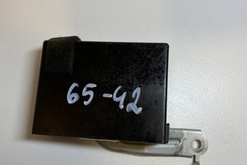 JEDNOSTA ŘÍDÍCÍ MOTORU ECU TOYOTA LAND CRUISER 120 (_J12_) 8748060040