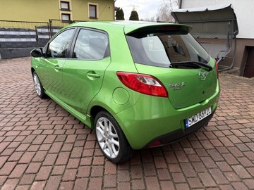 Mazda 2 II Hatchback 5d Facelifting 1.5 MZR 102KM 2013 Mazda 2 Wersja SPORT 1.5 102KONIE 1WŁAŚCICIEL TYLKO 137tyś 2013 Lift 5DRZWI, zdjęcie 4