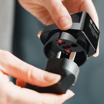 ADAPTER PODRÓŻNY Z WTYK USA - GNIAZDO PL POLSKIE
