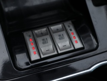 Ford S-Max I Van 2.0 TDCi 140KM 2010 Ford S-Max 2.0 TDCi, Klima, Klimatronic, Tempomat, zdjęcie 15