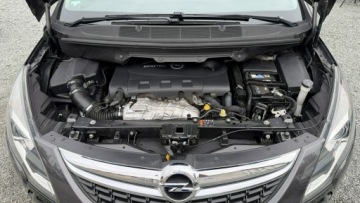 Opel Zafira C Tourer 2.0 CDTI ECOTEC 110KM 2012 Opel Zafira 2.0 Diesel Zarejestrowany Ubezpieczony, zdjęcie 20